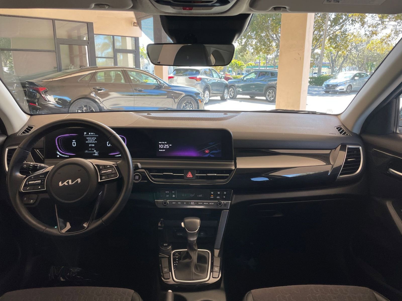 Used 2025 Kia Seltos S FWD image 29