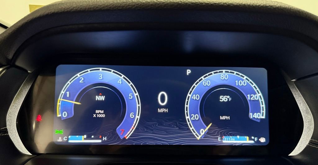 Used 2025 Jeep Grand Cherokee Limited image 38