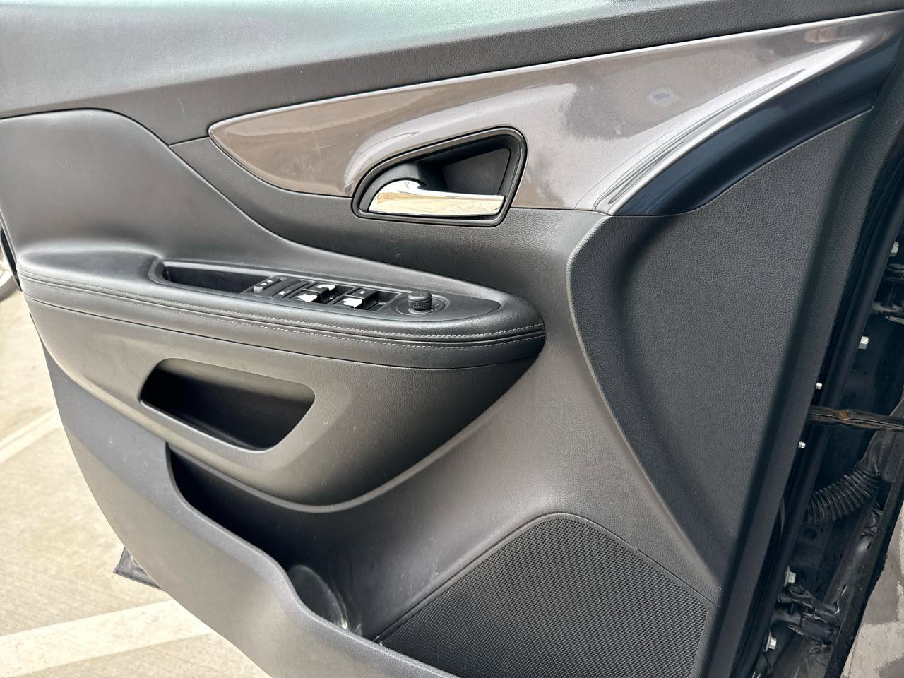 Used 2019 Buick Encore Preferred FWD image 27