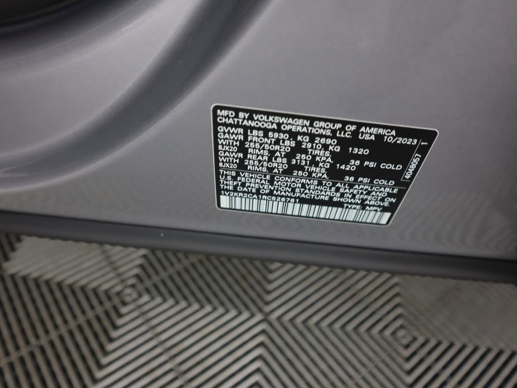 Used 2024 Volkswagen Atlas SE image 38