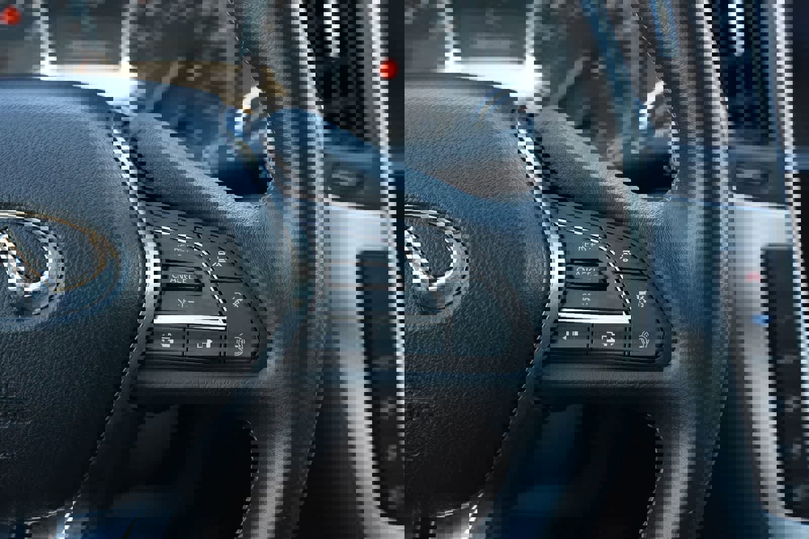 Used 2021 INFINITI Q50 Luxe image 11