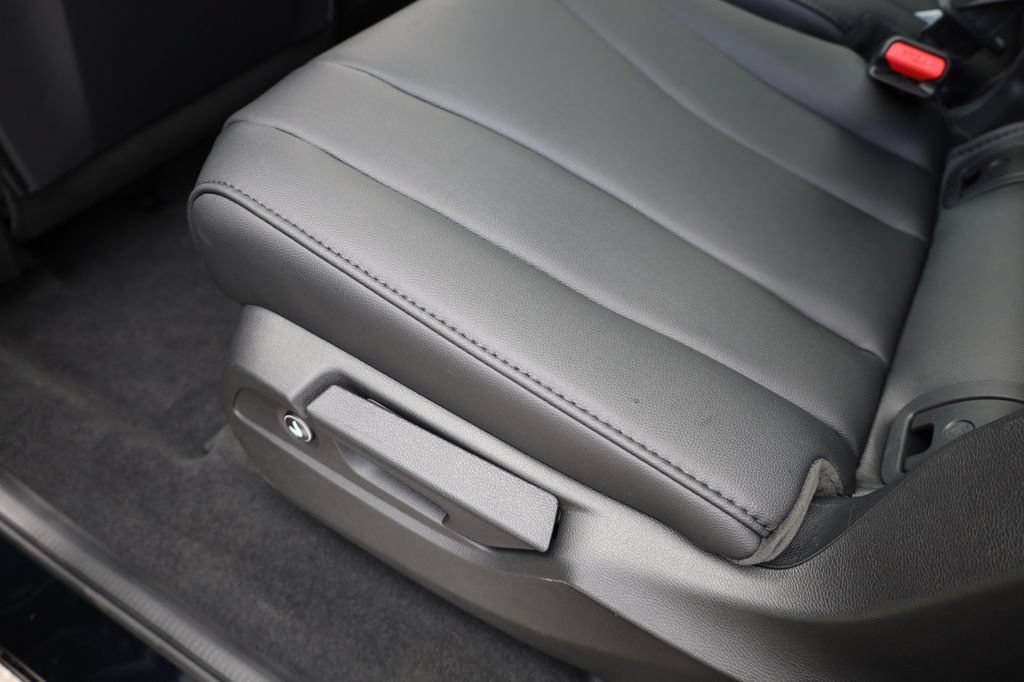 New 2026 Acura MDX SH-AWD image 29