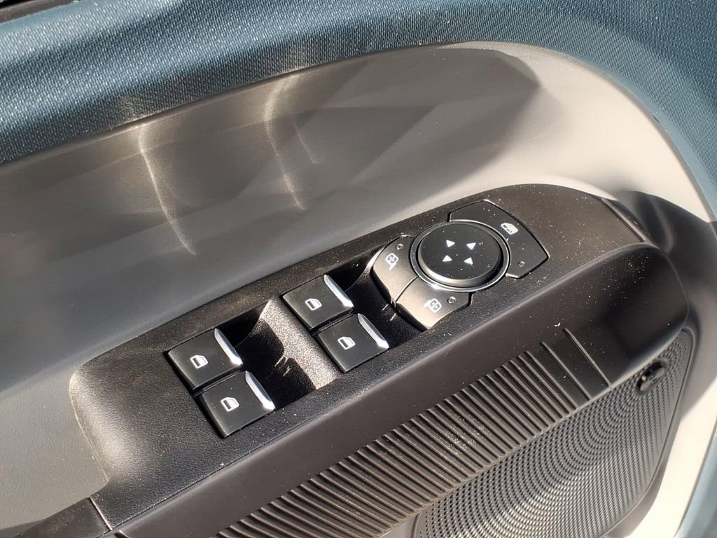 New 2026 Ford Maverick Lariat w/ Black Appearance Package image 17