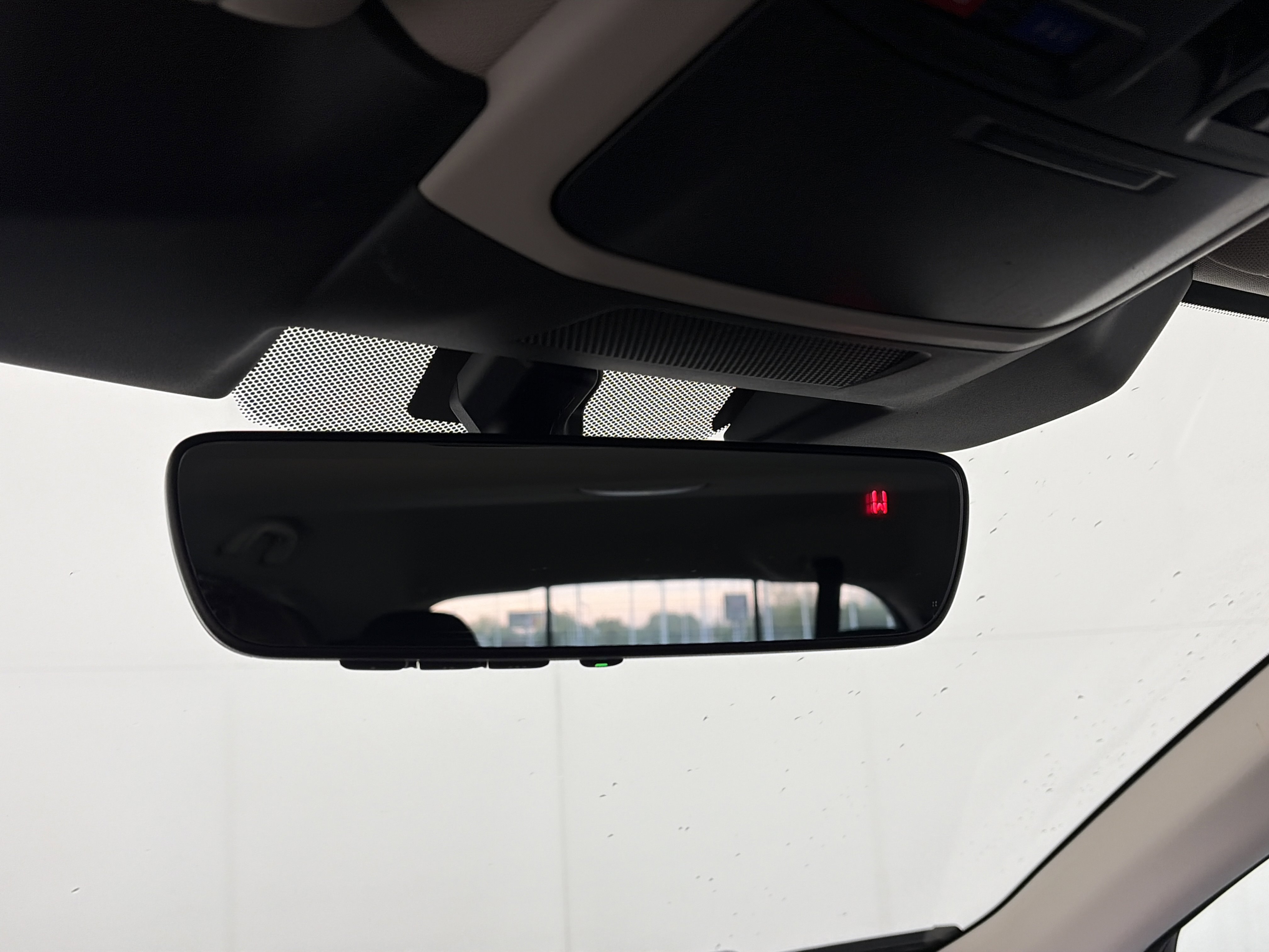 Certified 2025 Subaru Outback Onyx Edition AWD/4WD image 29