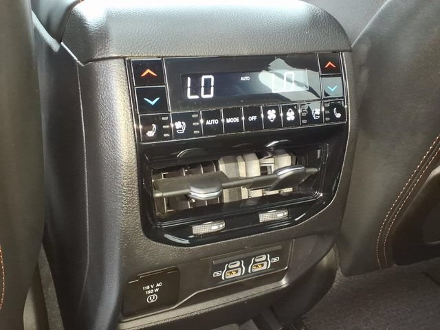 Certified 2023 Jeep Grand Cherokee L Summit AWD/4WD image 20