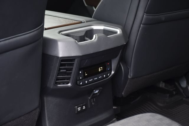 Used 2025 Toyota Sequoia Capstone AWD/4WD image 24