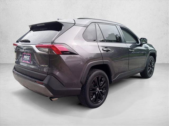 Used 2019 Toyota RAV4 Limited FWD image 5