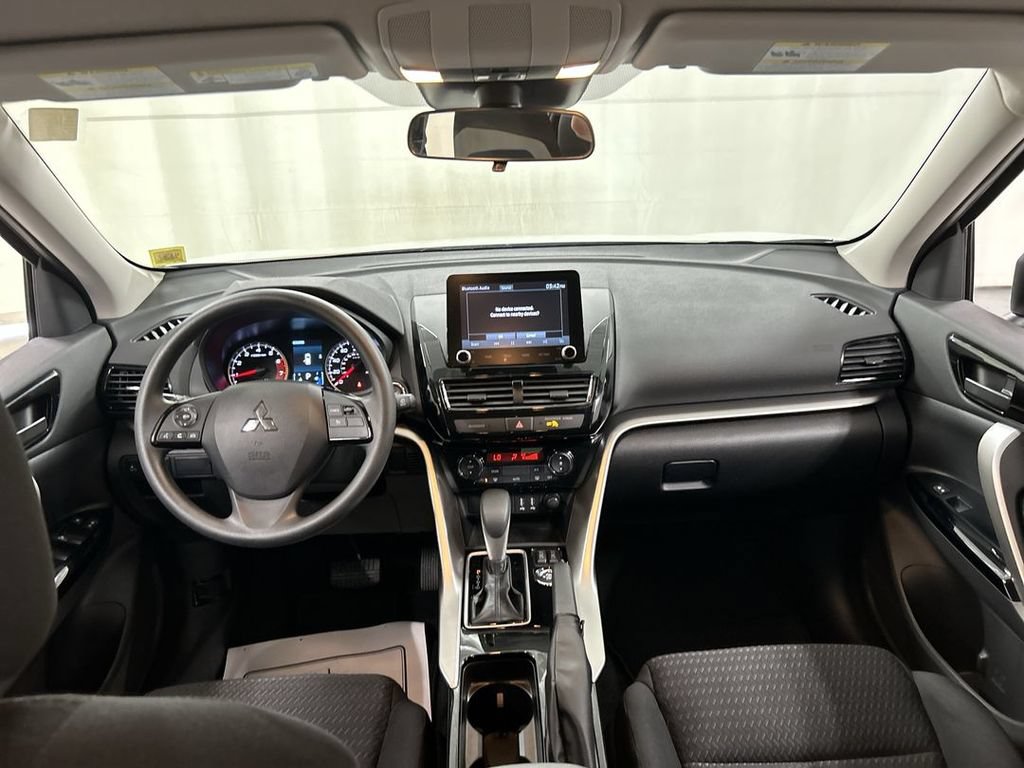 Used 2024 Mitsubishi Eclipse Cross LE AWD/4WD image 18