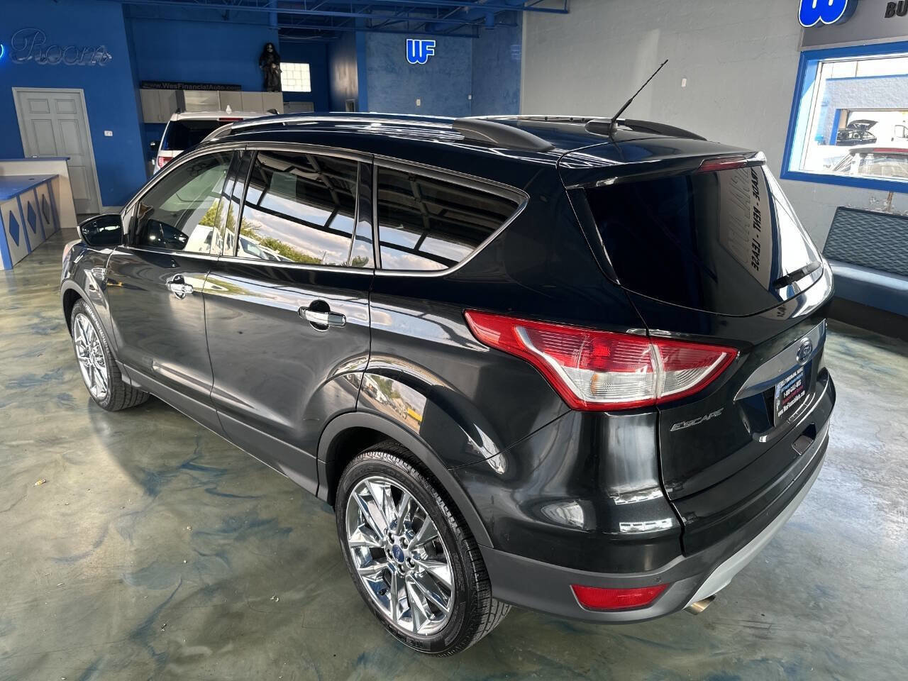 Used 2015 Ford Escape SE w/ SE Chrome Package image 13