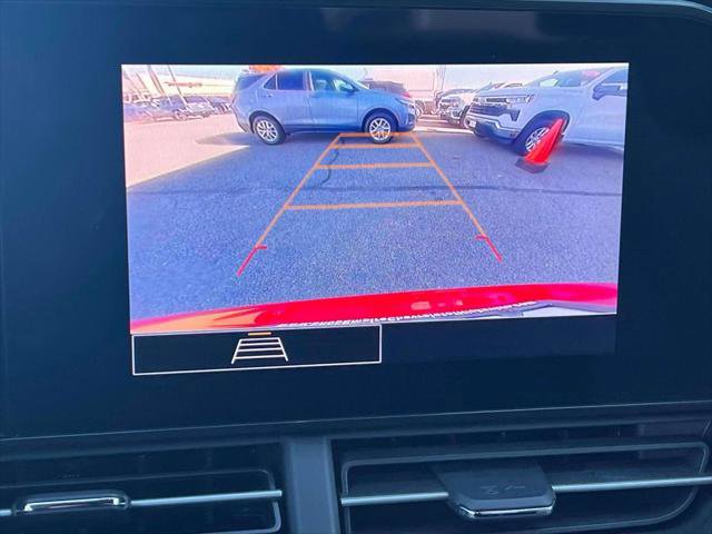 Used 2024 Chevrolet Trax LS image 30