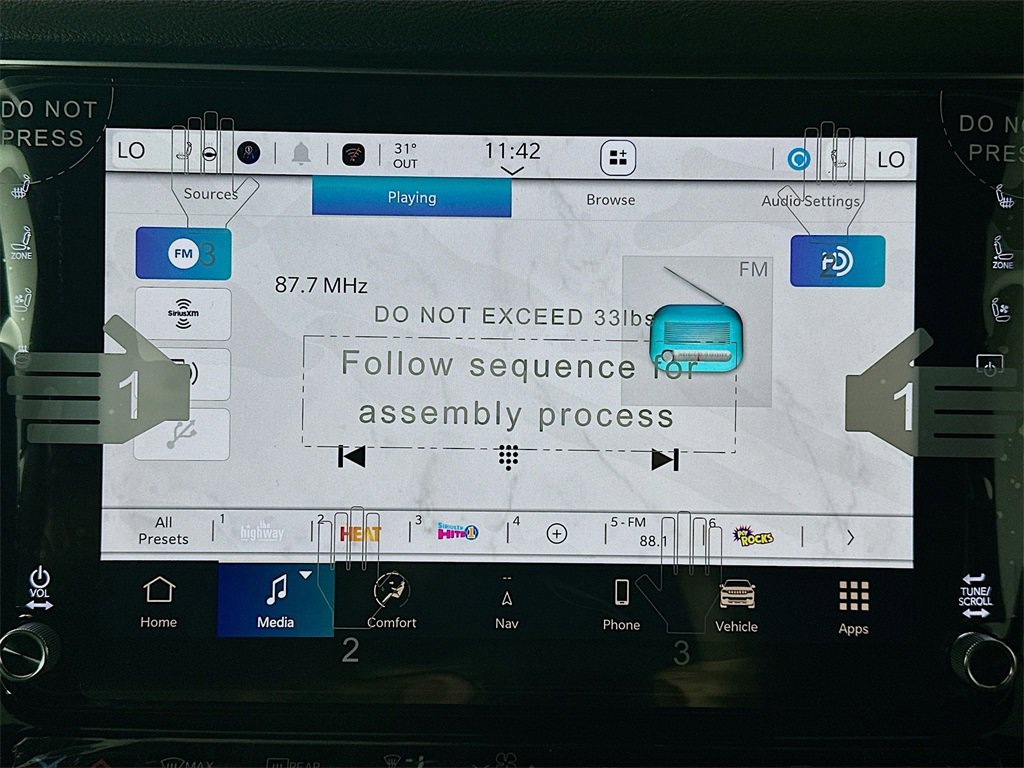 New 2026 Jeep Grand Wagoneer L 4WD image 13