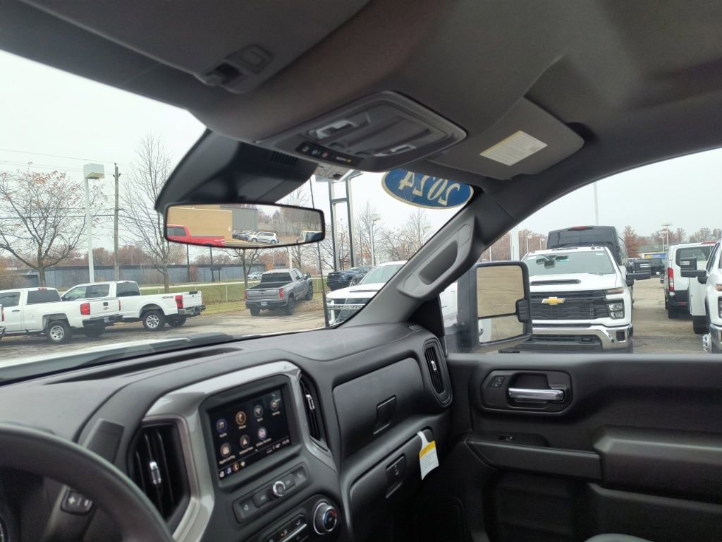 Used 2024 Chevrolet Silverado 3500 W/T w/ Snow Plow Prep Package image 23