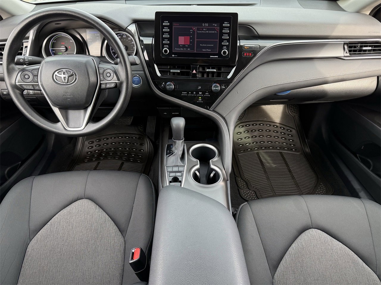 Used 2023 Toyota Camry LE image 10