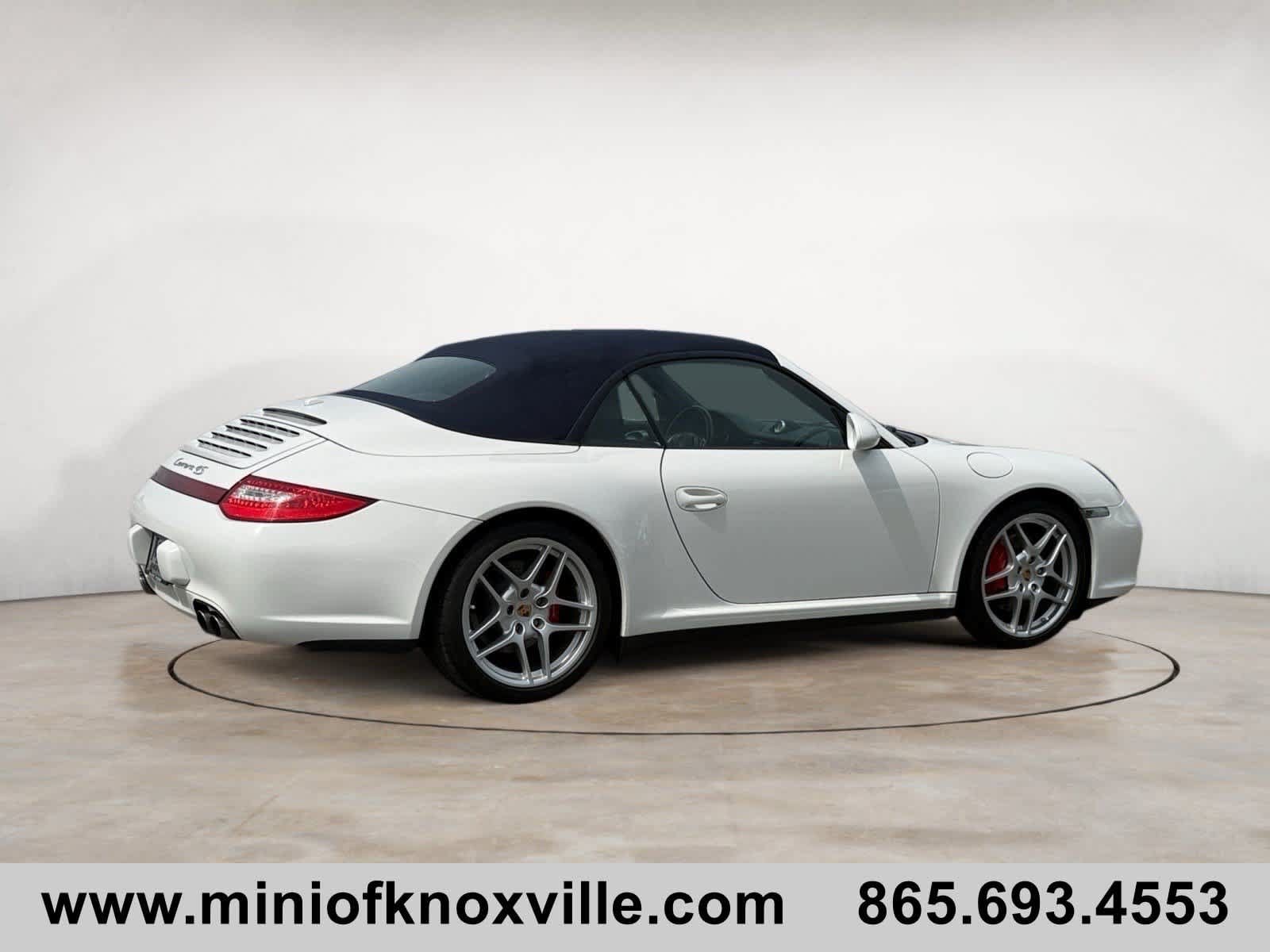 Used 2009 Porsche 911 Carrera 4S AWD/4WD image 3