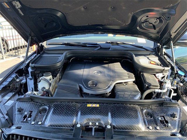 Used 2025 Mercedes-Benz GLE 450 4MATIC image 16