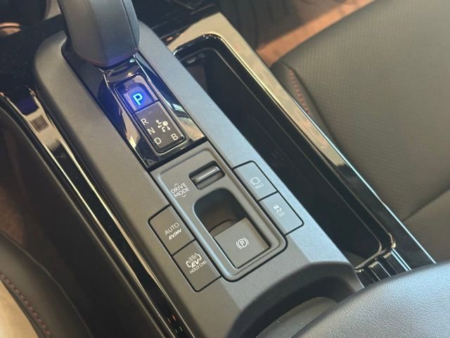 New 2025 Toyota Prius Plug-In Hybrid image 33