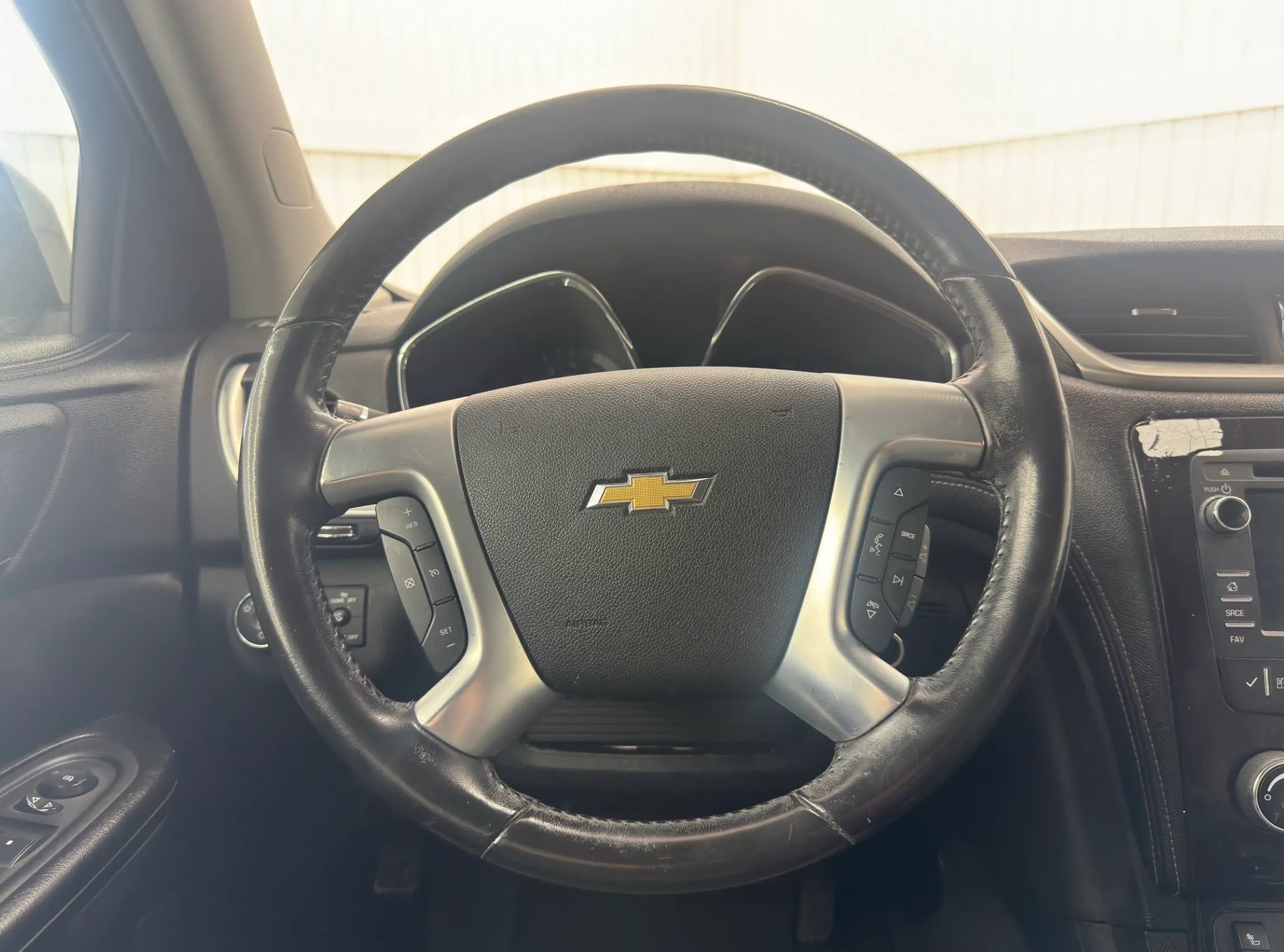 Used 2017 Chevrolet Traverse LT w/ Style and Technology Package image 20