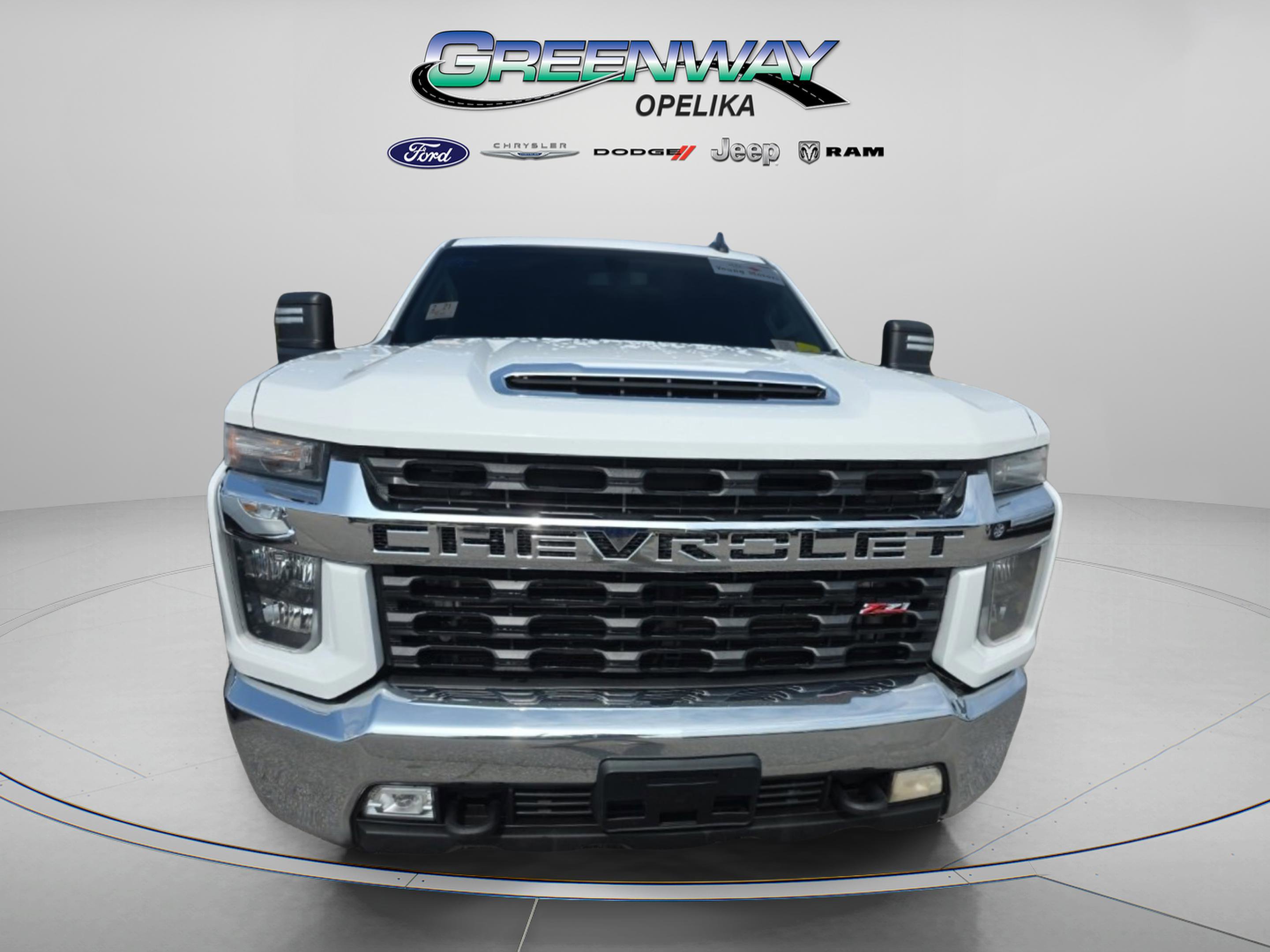 Used 2022 Chevrolet Silverado 2500 LT w/ Convenience Package image 6