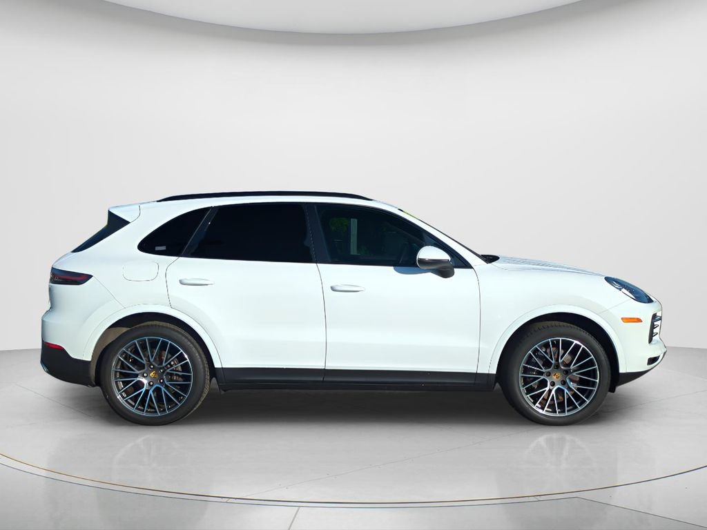 Used 2021 Porsche Cayenne AWD/4WD image 4