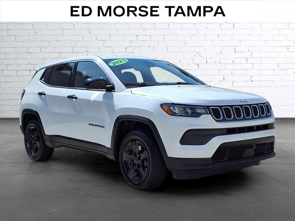 Used 2023 Jeep Compass Sport AWD/4WD image 5