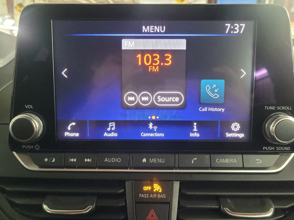 Used 2024 Nissan Altima 2.5 SV image 25