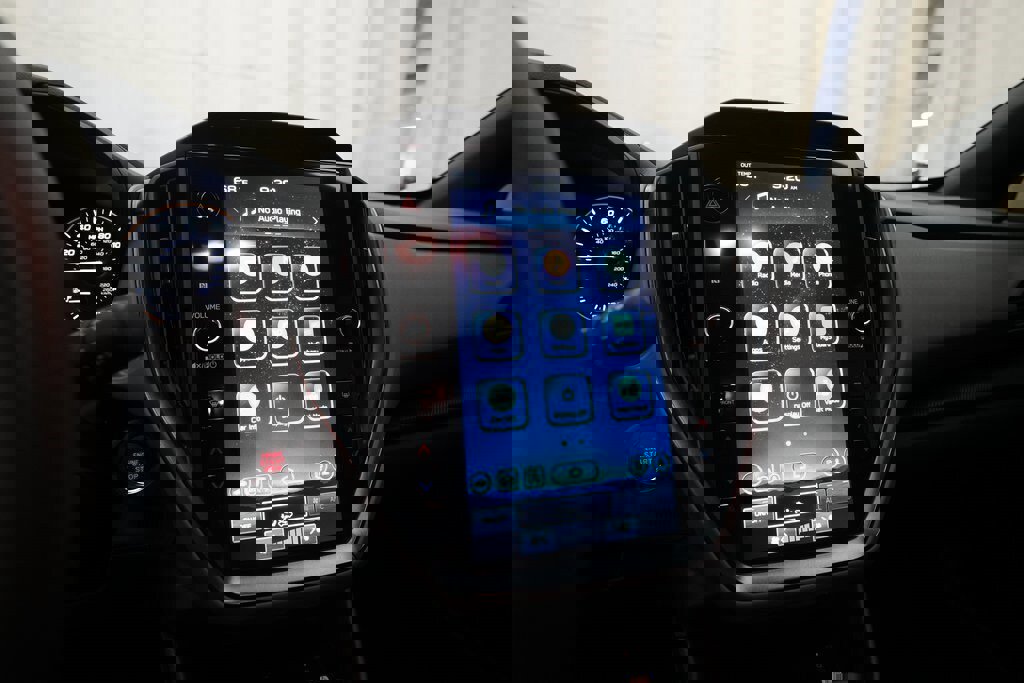 Used 2025 Subaru Crosstrek 2.5i Wilderness w/ Crosstrek Mirror Package image 6