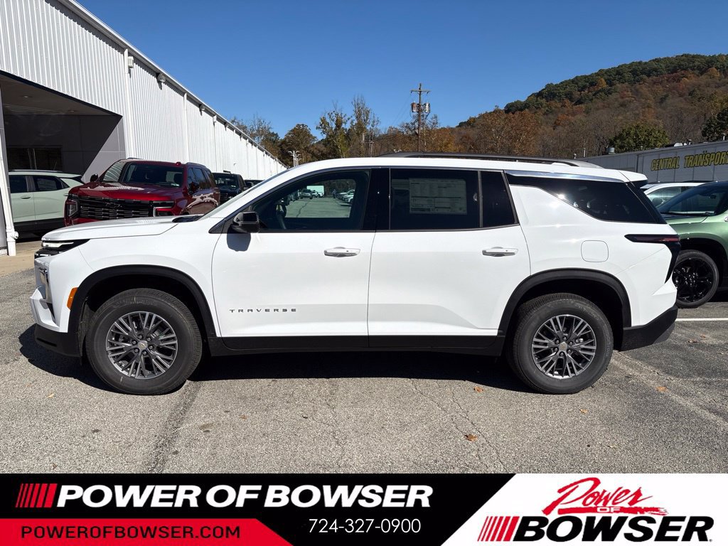 New 2027 Chevrolet Traverse LT w/ Driver Confidence Package AWD/4WD image 2