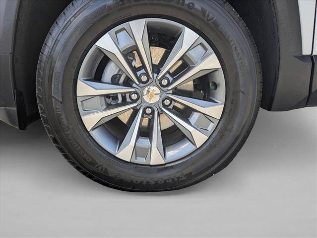 Used 2025 Chevrolet Equinox LT w/ Safety and Technology Package FWD image 21