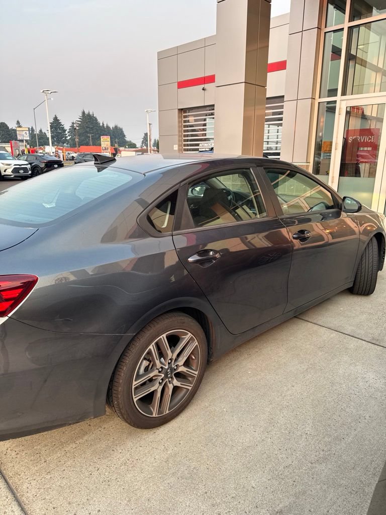 Used 2019 Kia Forte S FWD image 3