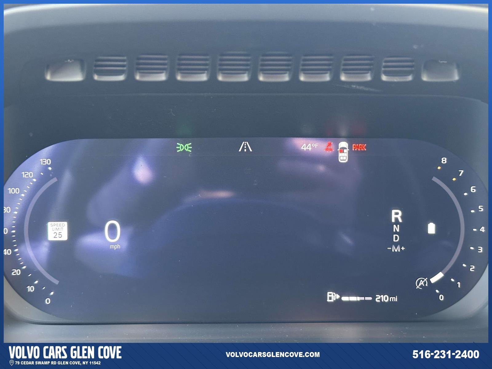 Used 2026 Volvo XC90 B6 Plus w/ Protection Package Premier image 34