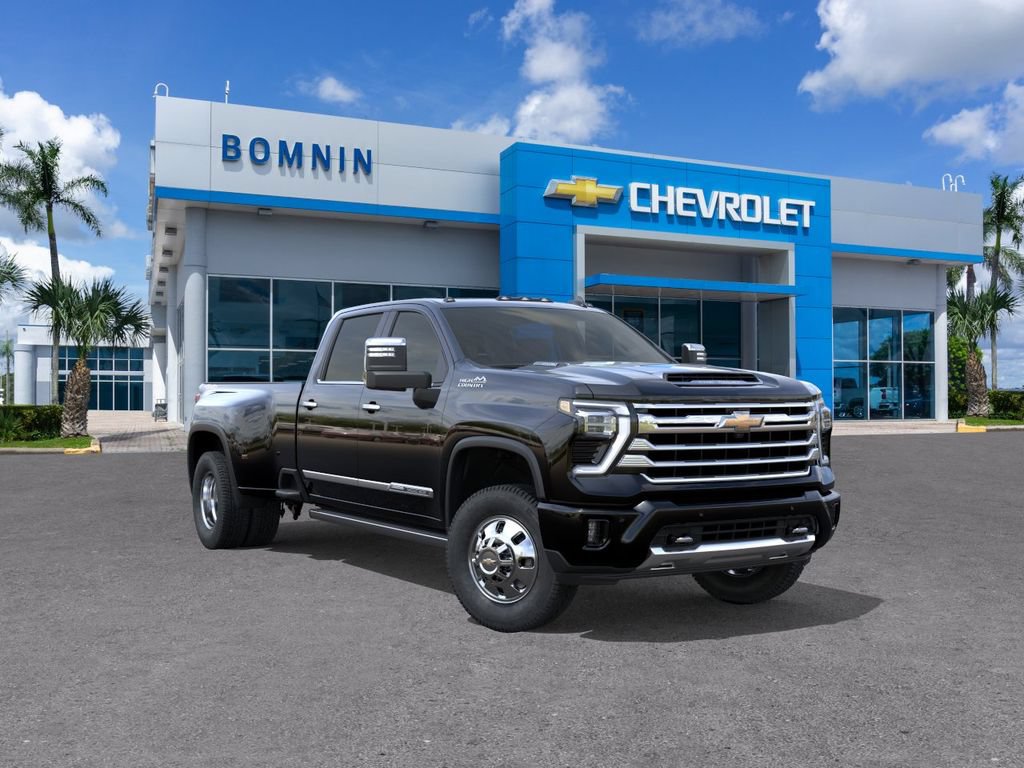 New 2026 Chevrolet Silverado 3500 High Country w/ High Country Premium Package AWD/4WD image 2