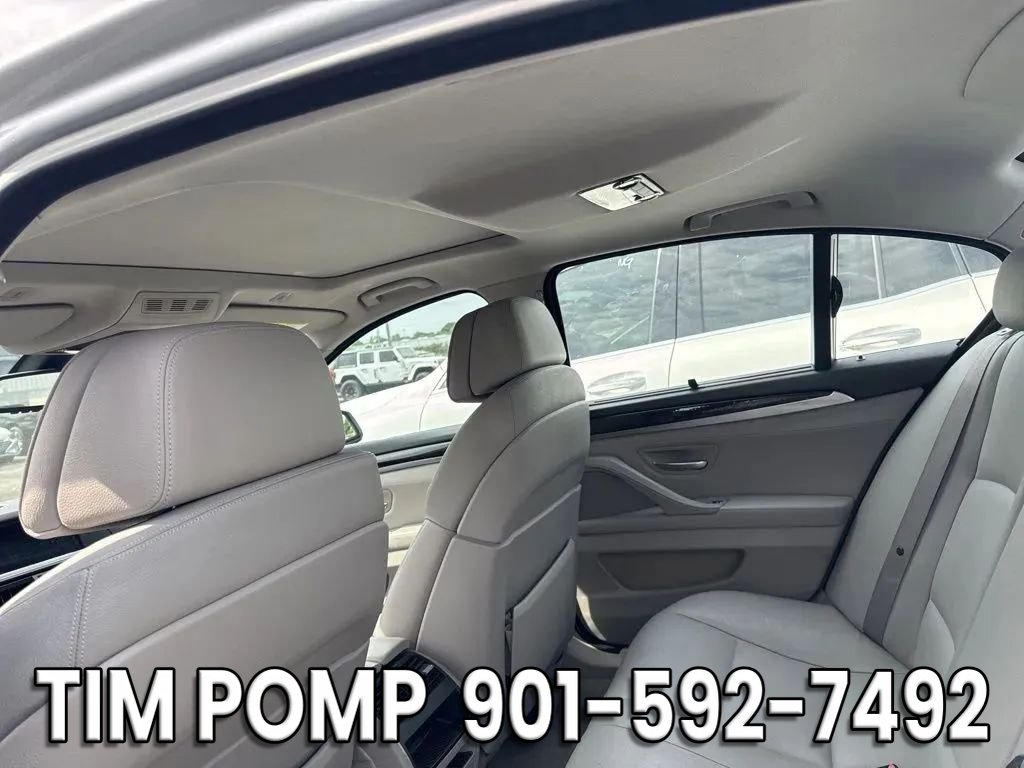Used 2011 BMW 550i Sedan RWD image 9