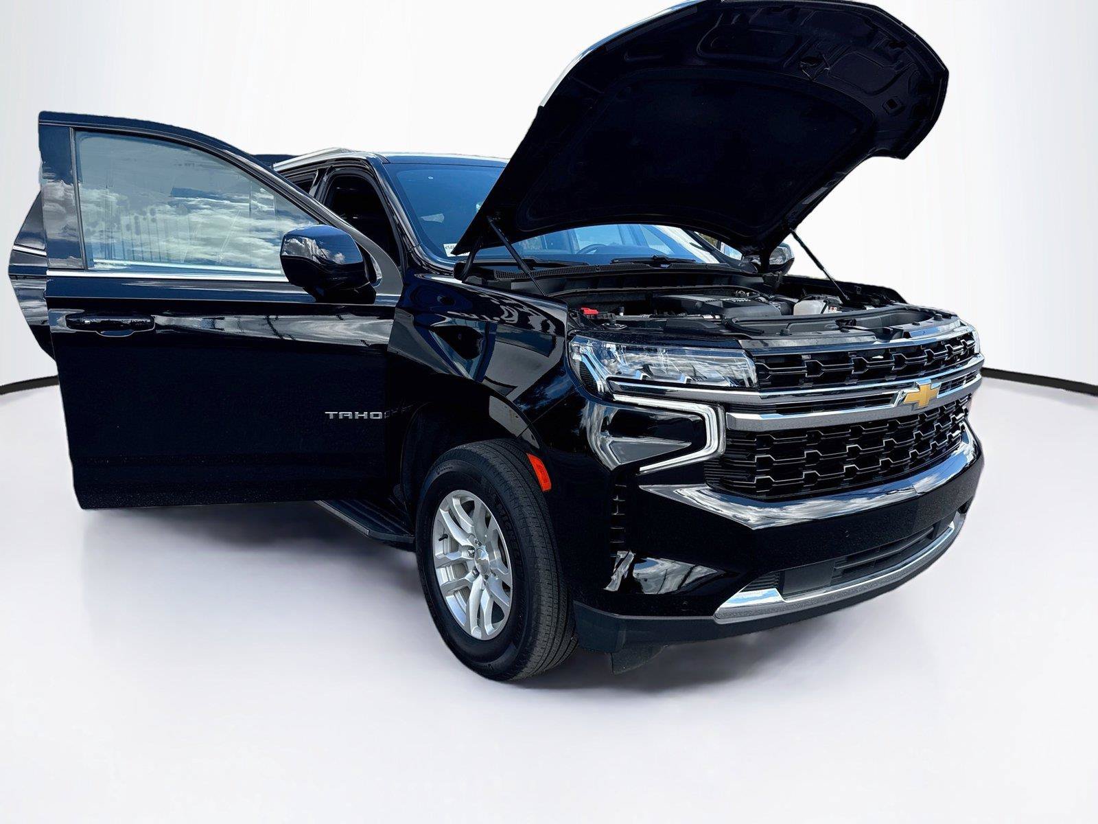 Used 2023 Chevrolet Tahoe LS w/ Driver Alert Package RWD image 37