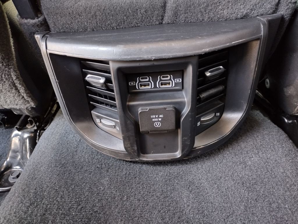 Used 2024 RAM 2500 Laramie AWD/4WD image 20