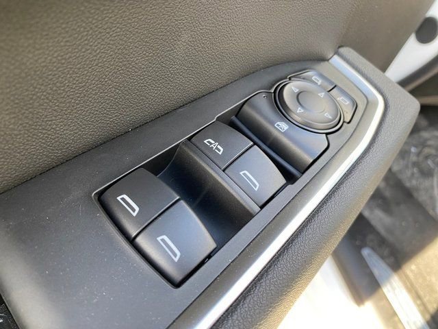 New 2026 GMC Sierra 1500 Elevation image 17