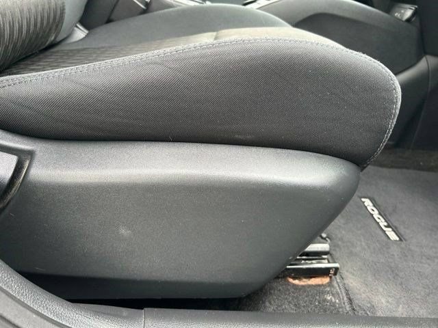 Used 2019 Nissan Rogue AWD image 54