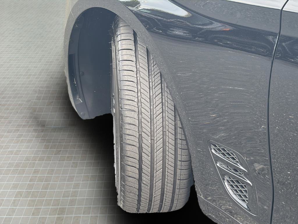 Certified 2025 Genesis G70 2.5T w/ Sport Prestige Package image 11