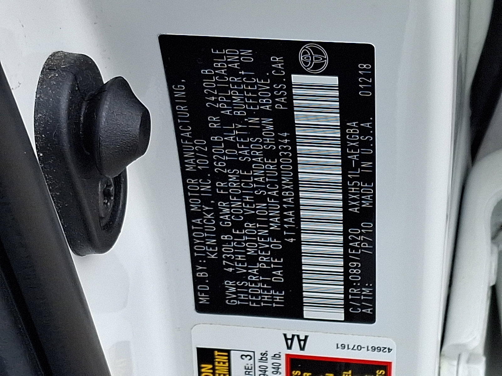 Certified 2021 Toyota Avalon XLE w/ Moonroof Package image 27