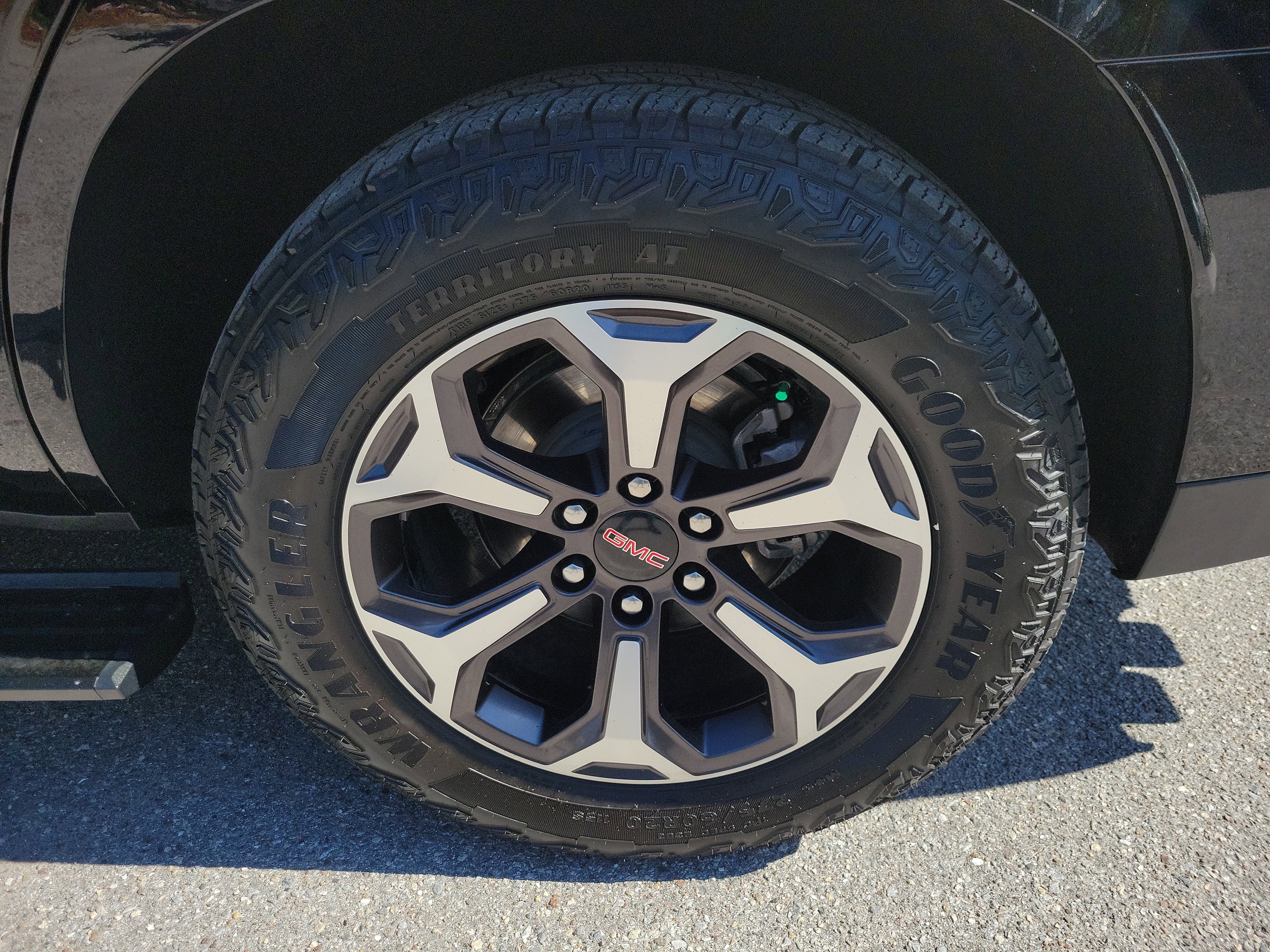 Certified 2025 GMC Yukon AT4 Ultimate image 34