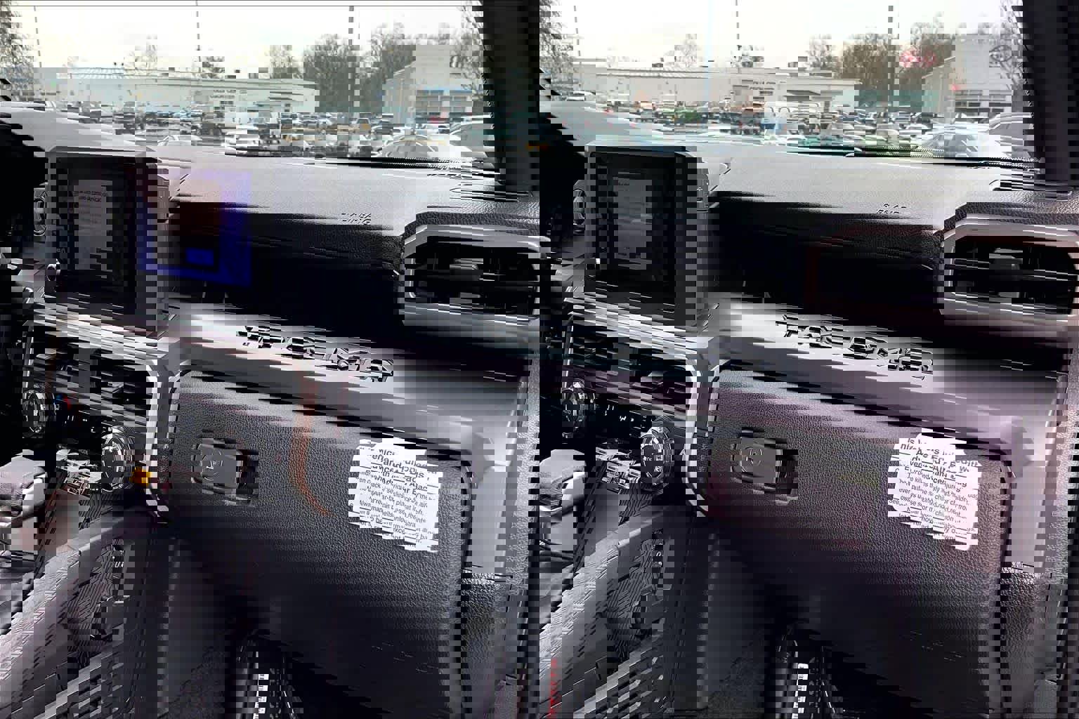 Used 2024 Toyota Tacoma SR5 image 17