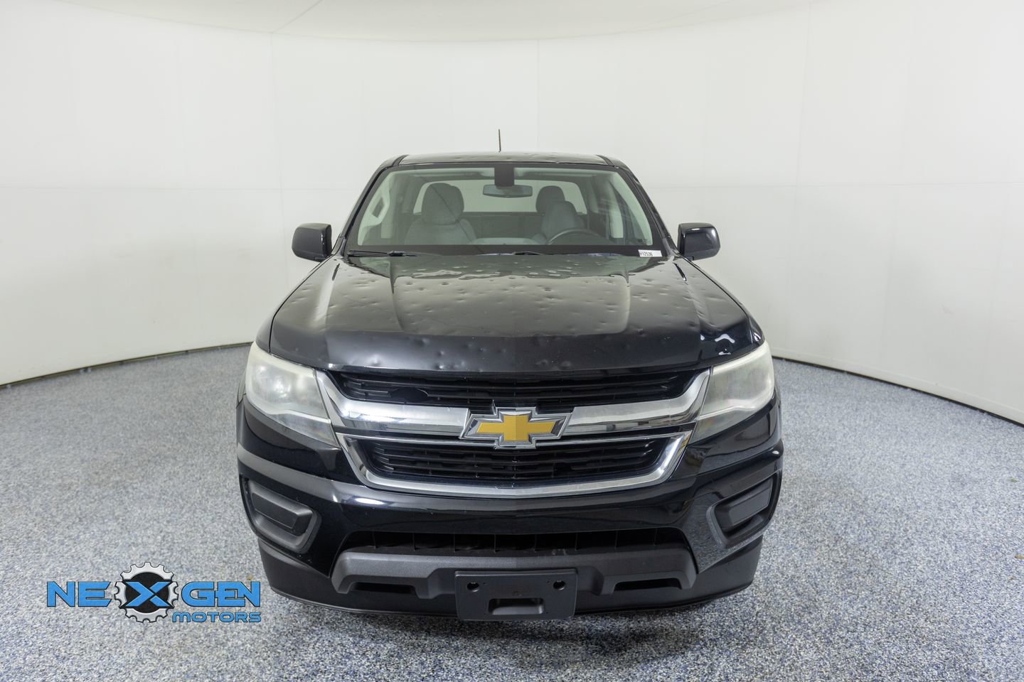 Used 2020 Chevrolet Colorado W/T w/ WT Convenience Package RWD image 2