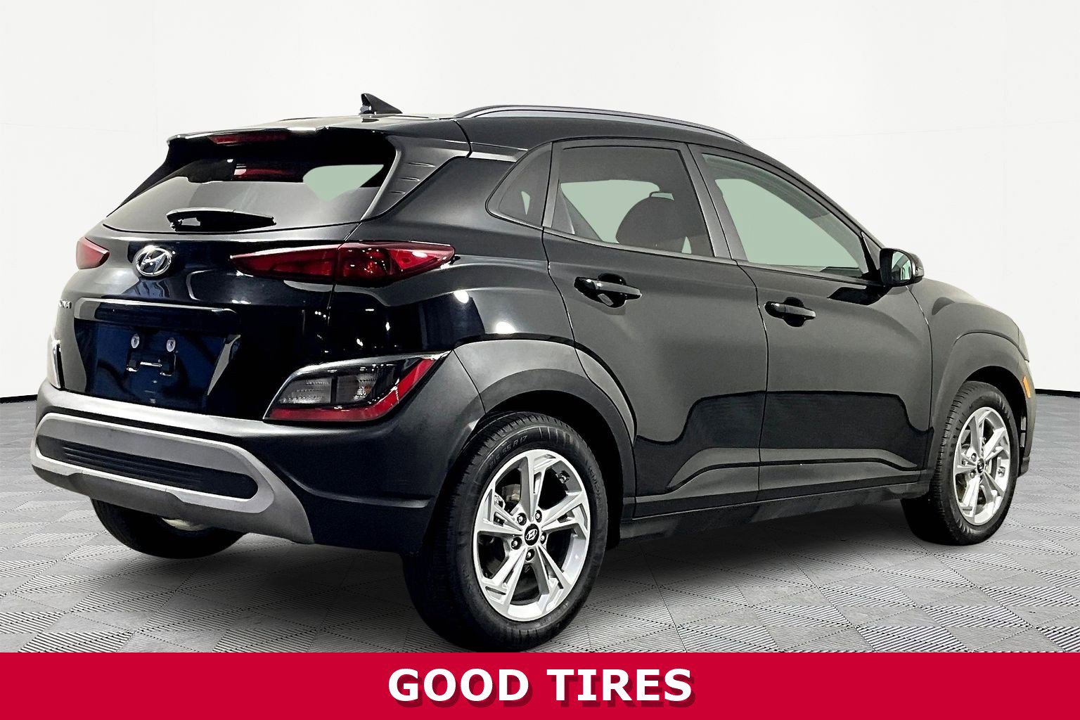 Used 2022 Hyundai Kona SEL w/ Convenience Package image 6