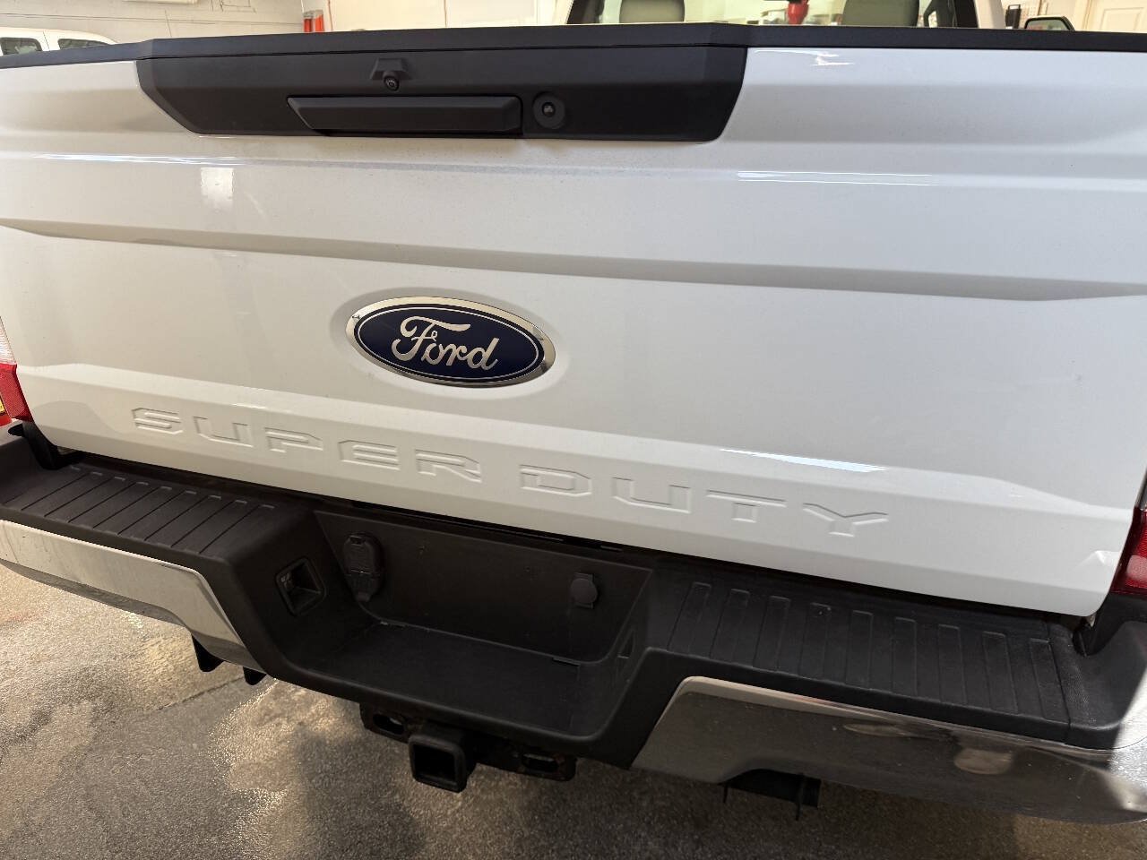 Used 2019 Ford F350 XL w/ XL Value Package AWD/4WD image 5