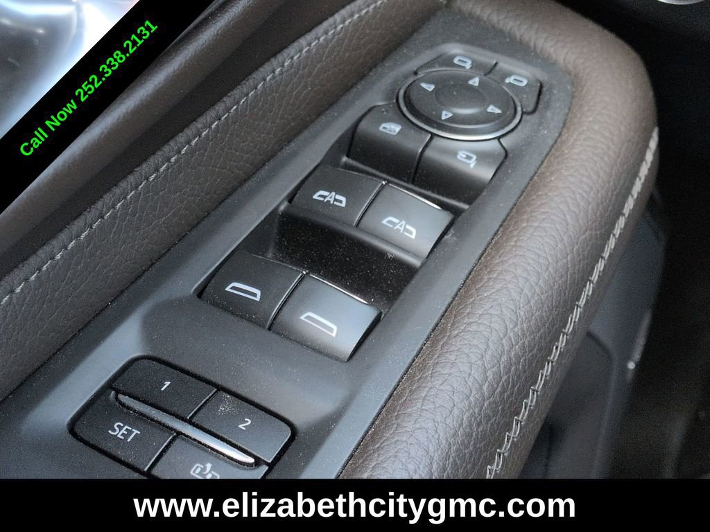 Used 2021 GMC Yukon XL Denali image 26