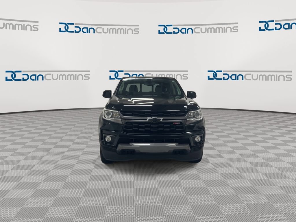 Used 2021 Chevrolet Colorado Z71 AWD/4WD image 3