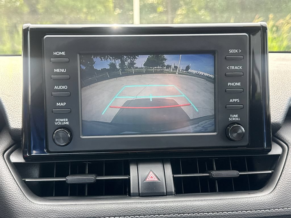 Used 2019 Toyota RAV4 LE w/ All Weather Liner Package AWD/4WD image 26