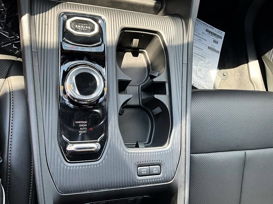 New 2026 Jeep Cherokee Limited AWD/4WD image 22