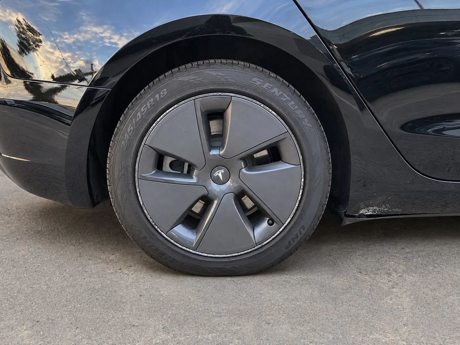 Used 2023 Tesla Model 3 Standard Range RWD image 11