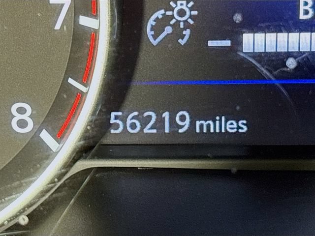 Used 2018 Nissan Maxima Platinum FWD image 12