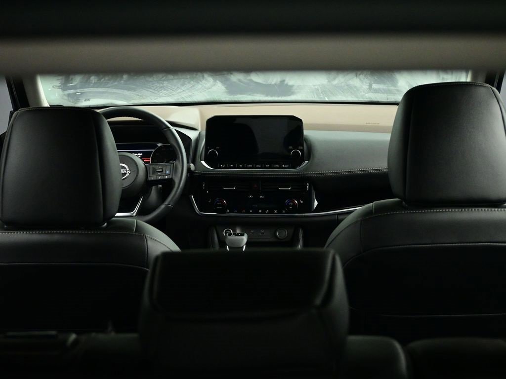 Used 2023 Nissan Rogue SL w/ SL Premium Package image 35